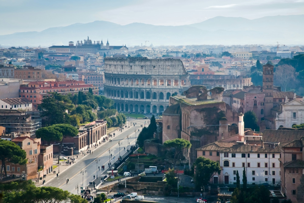 Via dei Fori Imperiali to Coliseum, Rome